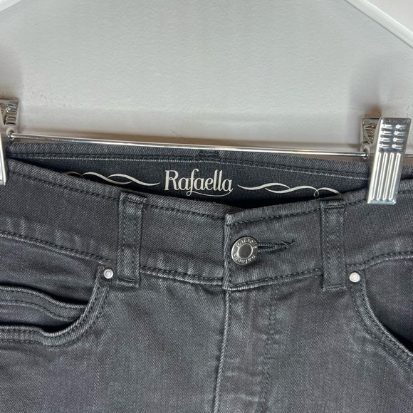 Rafaella | Skinny Fit Jeans - Picture 4 of 5